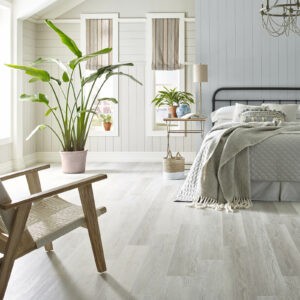 Bedroom vinyl flooring | CarpetsPlus COLORTILE